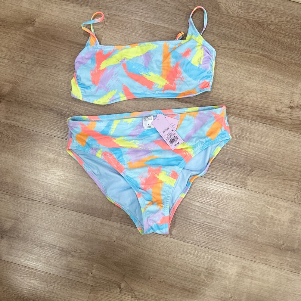 3 Women’s high waisted bikini lot-NEW W/tags, new w/out tags , 1of them worn 1x